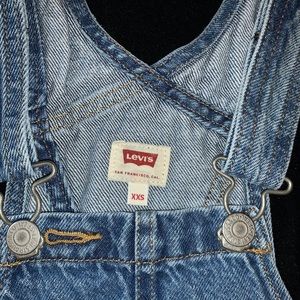 XXS Levi’s overall - skinny/straight leg opening.